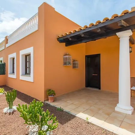 Oyo Bahia Hotel La Oliva